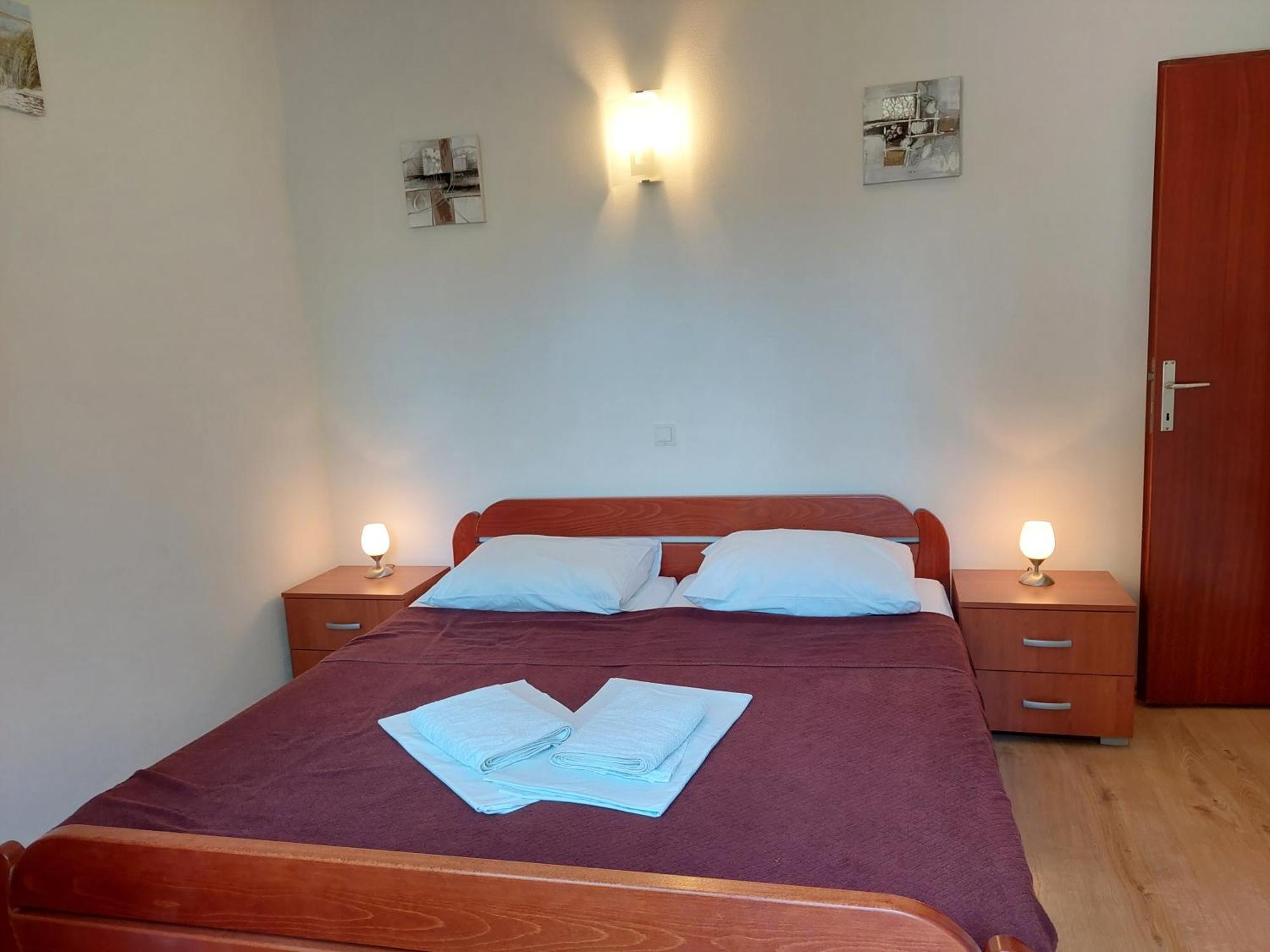 Pansion Klaudija Bed & Breakfast ซริกเวนิซา ห้อง รูปภาพ